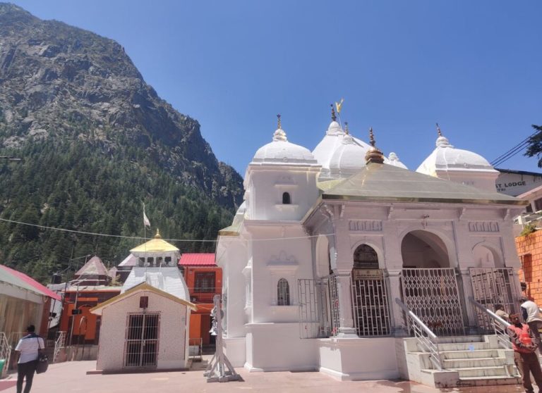 Travel Guide to Gangotri Dham 2022